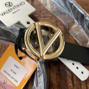 Women Valentino Baby Genuine Leather L Belt B1065 Black and Gold